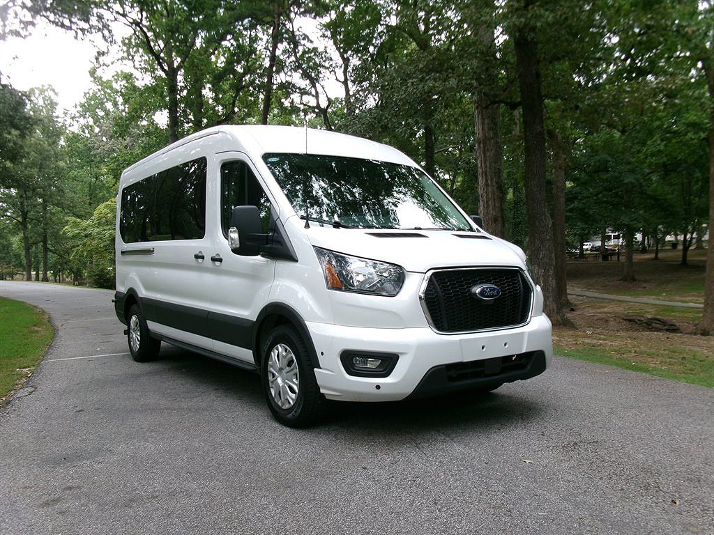 2024 Ford Transit 350 XL Medium Roof