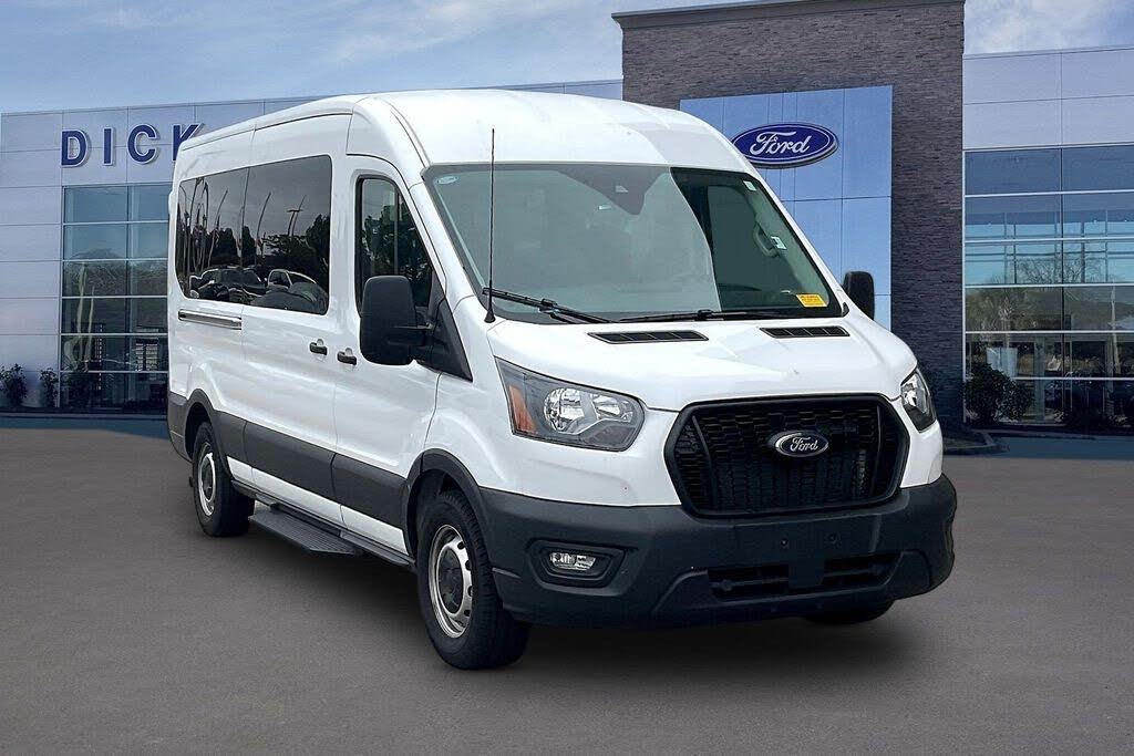 2025 Ford Transit Passenger Van 350 XL Medium Roof