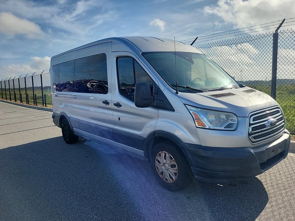 2017 Ford Transit 350 XL Medium Roof