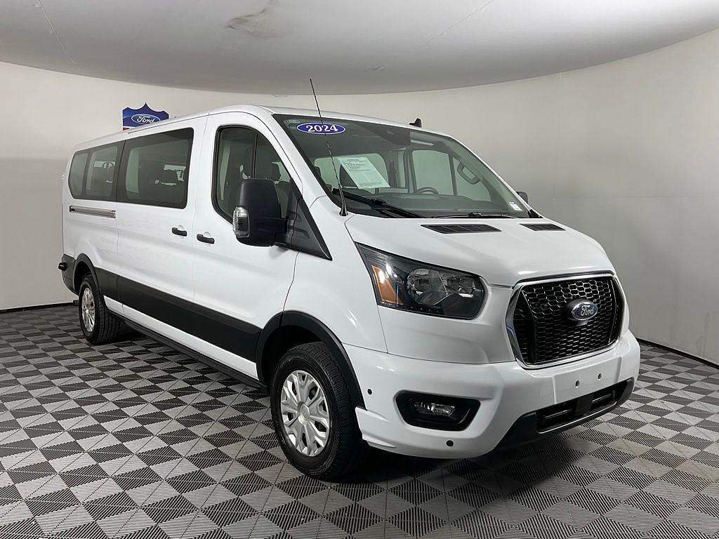 2024 Ford Transit Passenger Van 350 XLT Low Roof