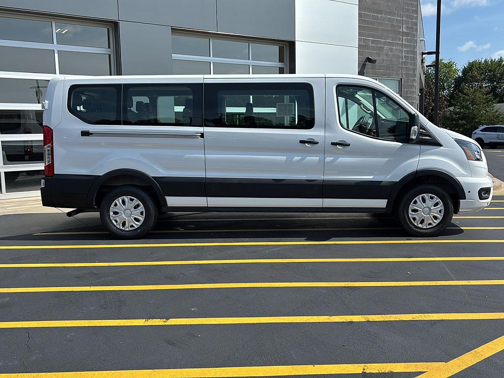 2025 Ford Transit 350 XL Low Roof