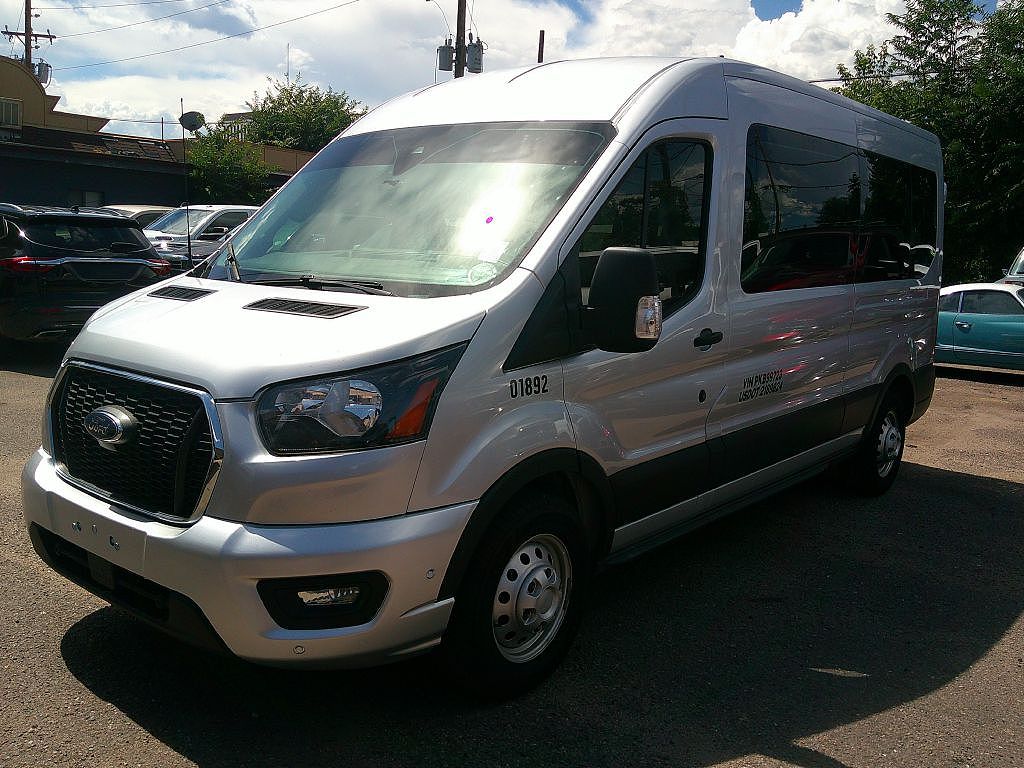 2023 Ford Transit 350 XLT Medium Roof