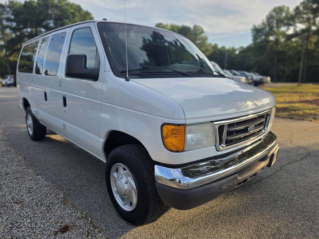 2006 Ford E-Series E 350 SD XLT 3dr Passenger Van