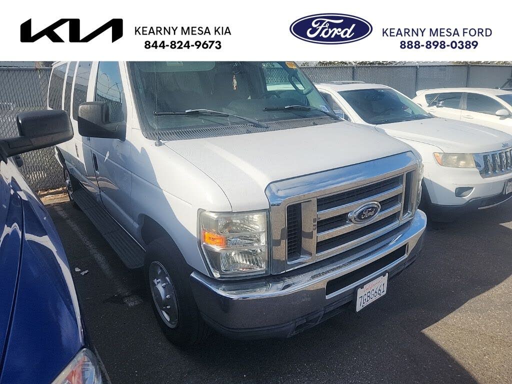 2013 Ford E-Series E-350 Super Duty XL