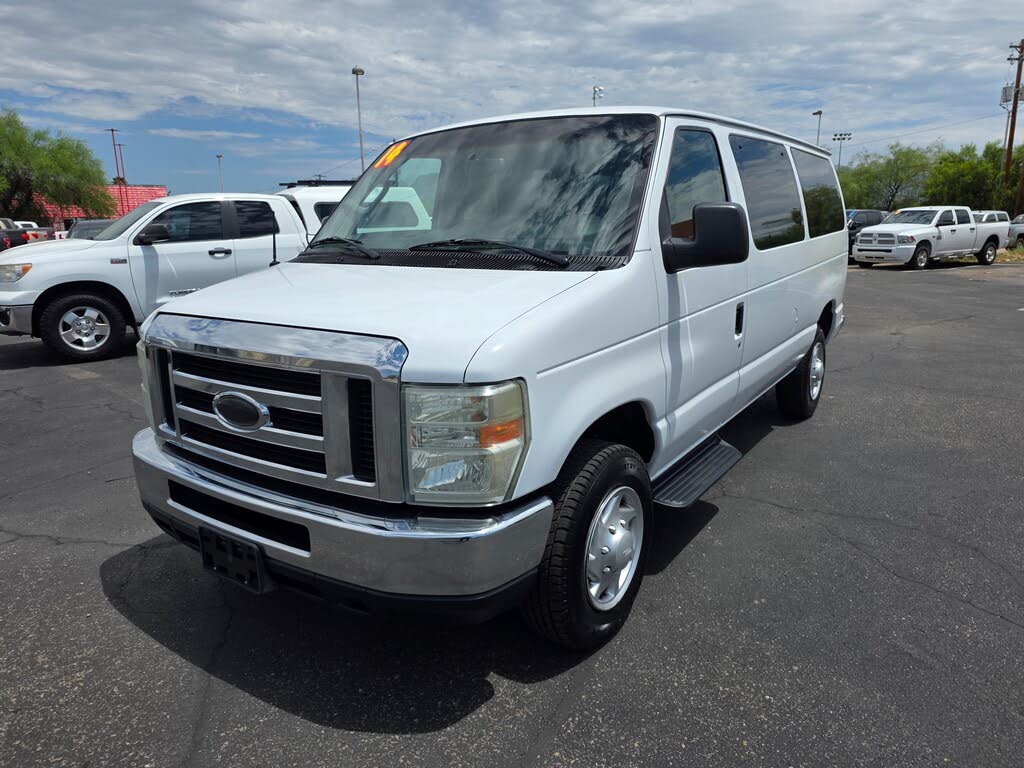 2014 Ford Econoline E-350 Super Duty XLT
