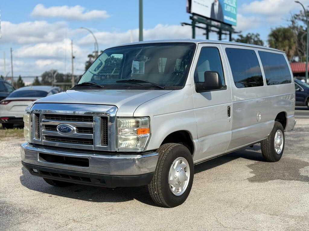 2012 Ford E-Series E-350 Super Duty XL