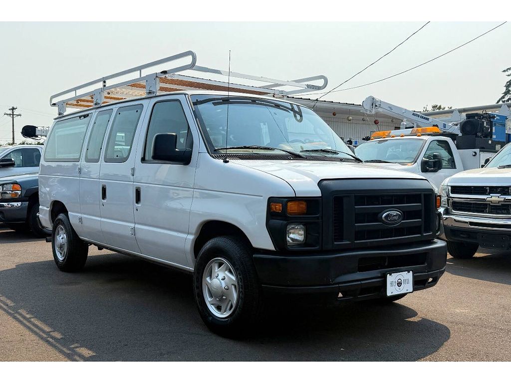 2011 Ford Econoline E-350 Super Duty XLT