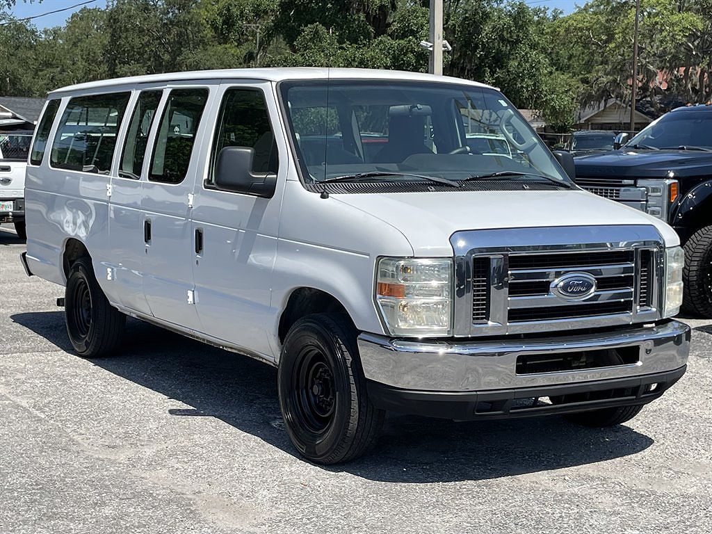 2009 Ford Econoline E-350 Super Duty XLT