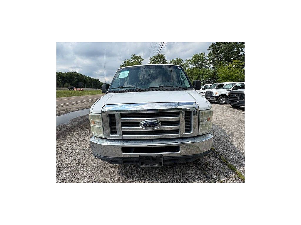 2009 Ford Econoline E-350 Super Duty XLT