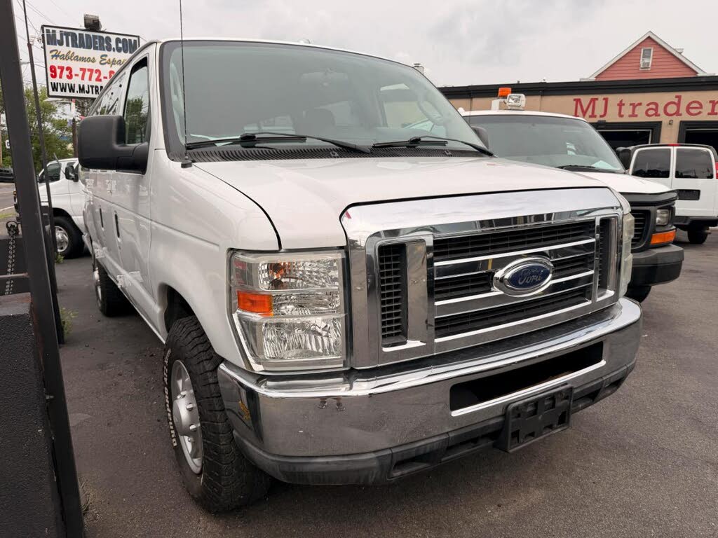 2012 Ford E-Series E-350 Super Duty XL