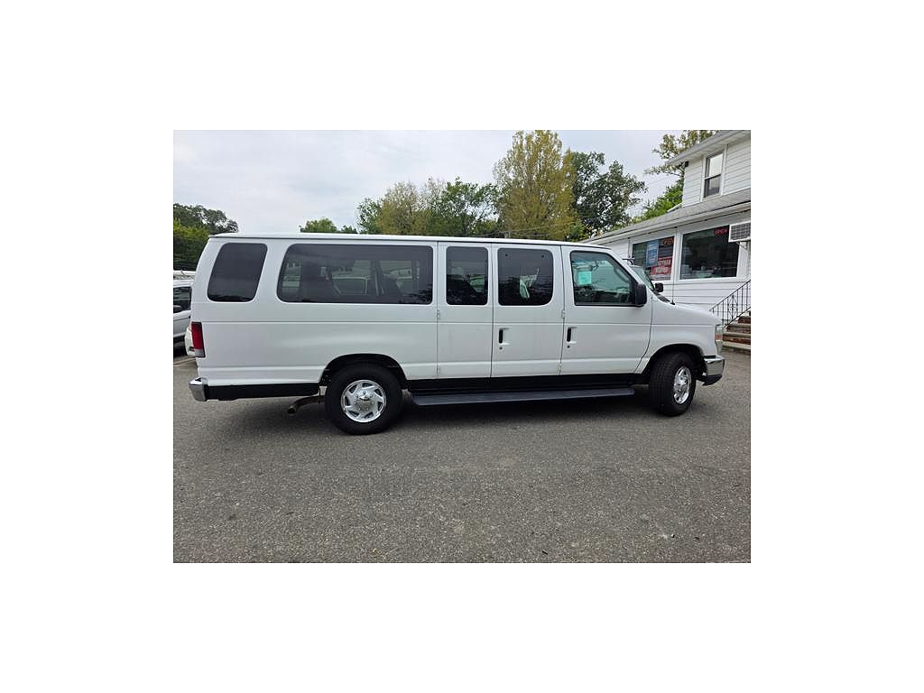 2012 Ford Econoline E-350 Super Duty XL