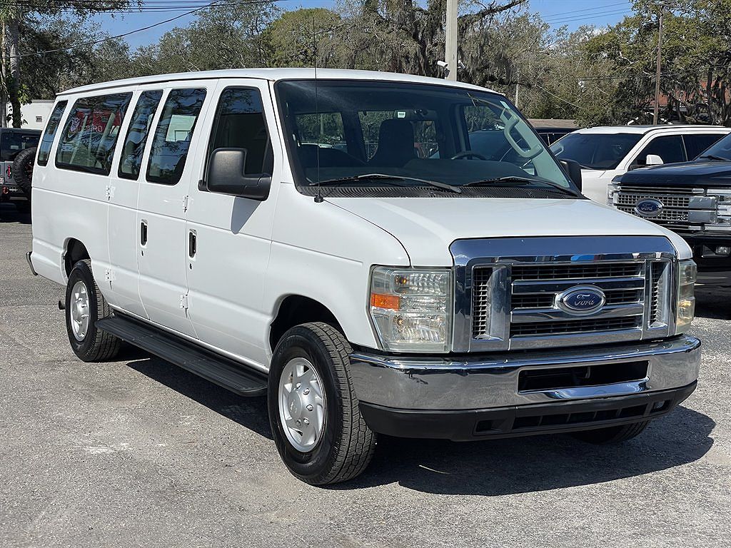 2011 Ford Econoline E-350 Super Duty XLT