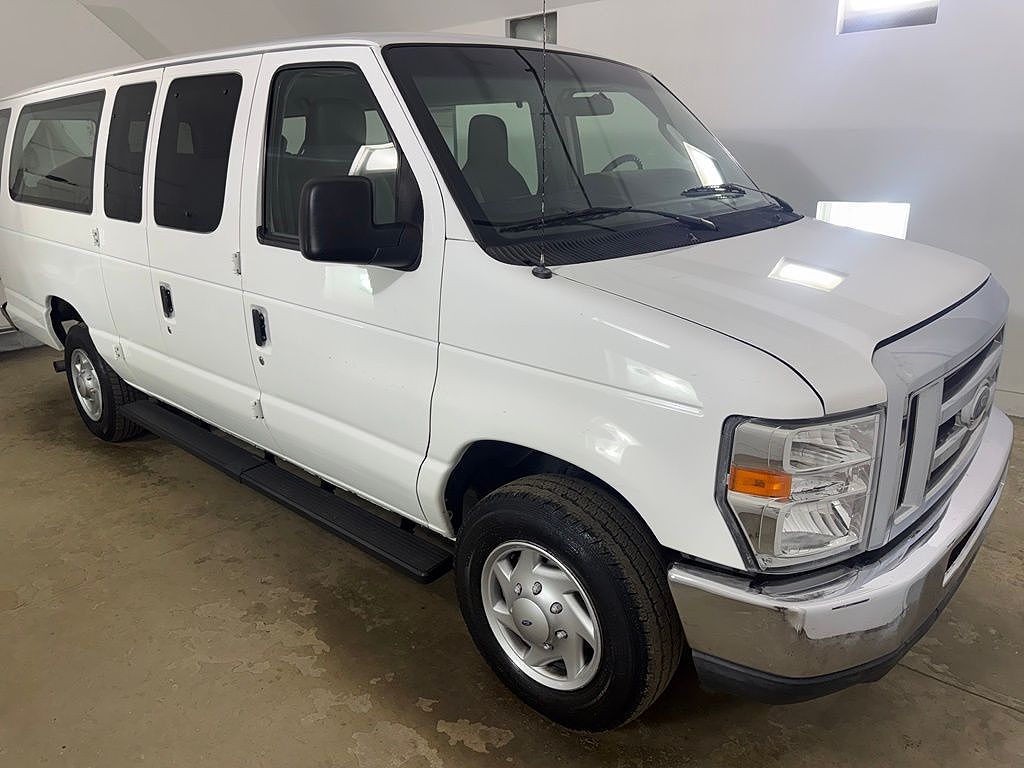 2012 Ford Econoline E-350 Super Duty XL