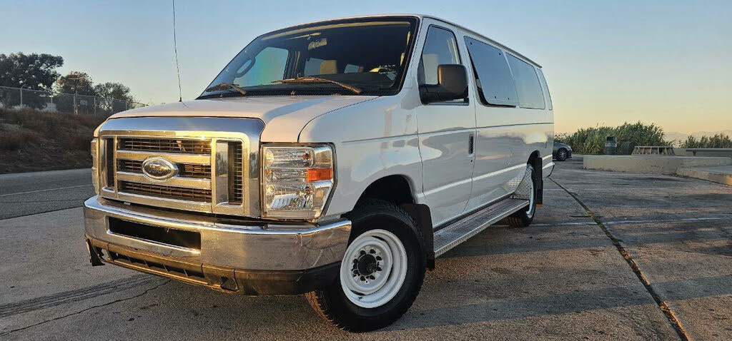 2012 Ford E-Series E-350 Super Duty XL