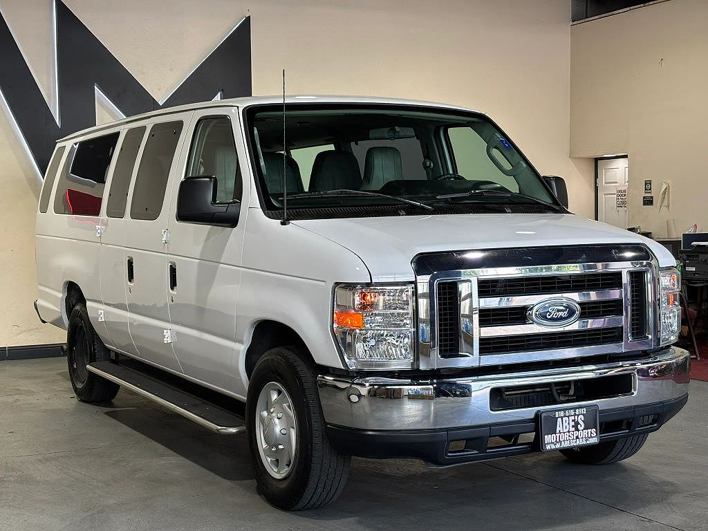 2012 Ford Econoline E-350 Super Duty XL