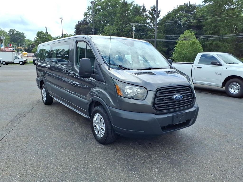 2017 Ford Transit 350 XLT Low Roof