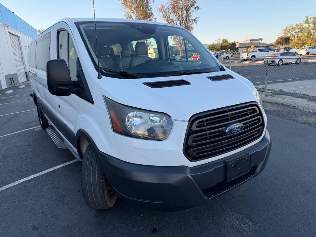 2017 Ford Transit 350 XLT Low Roof