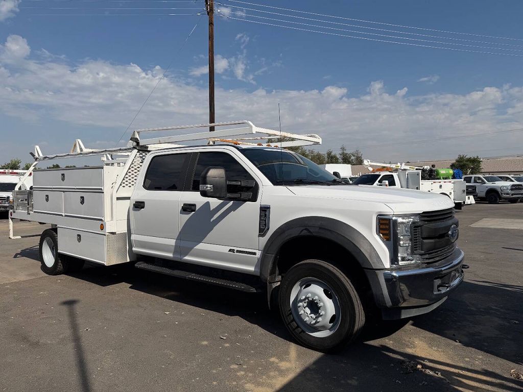 2019 Ford F-450 Unspecified