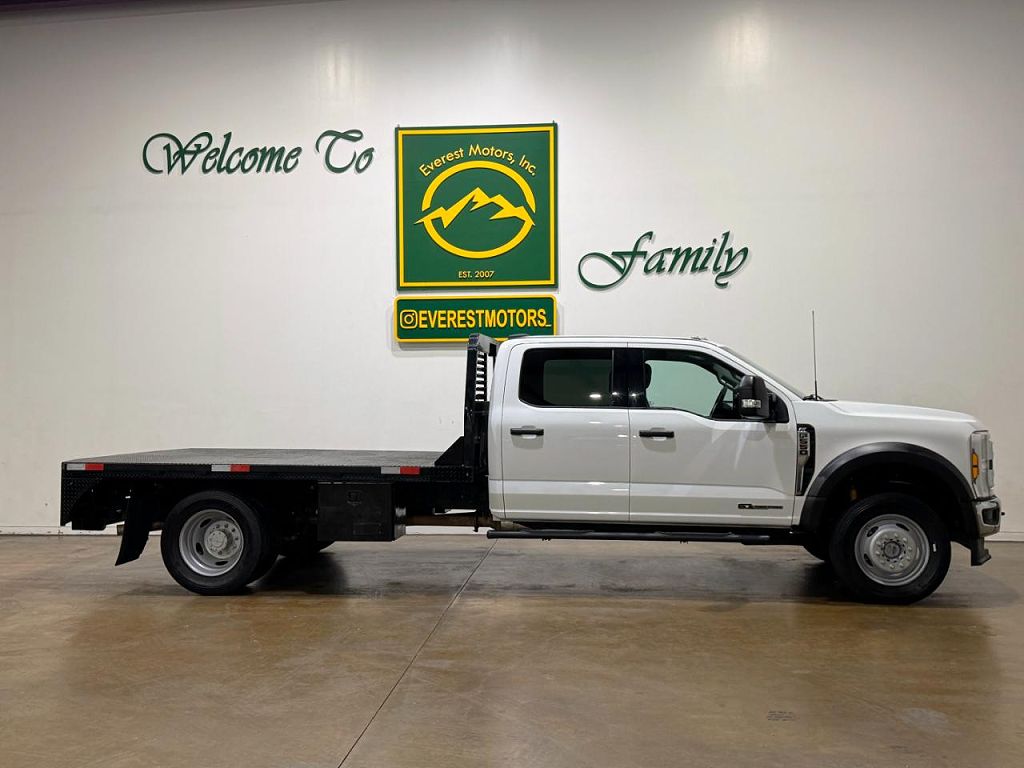 2024 Ford F-550 XLT