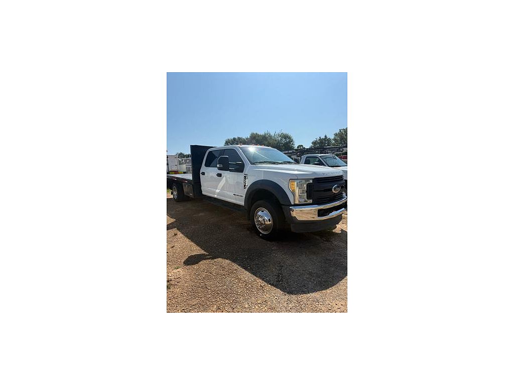 2017 Ford F-550 Unspecified