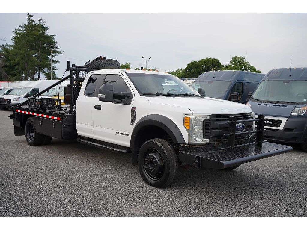 2017 Ford F-550 XL