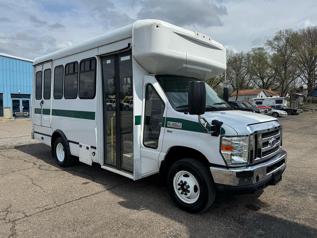 2015 Ford Econoline E-350