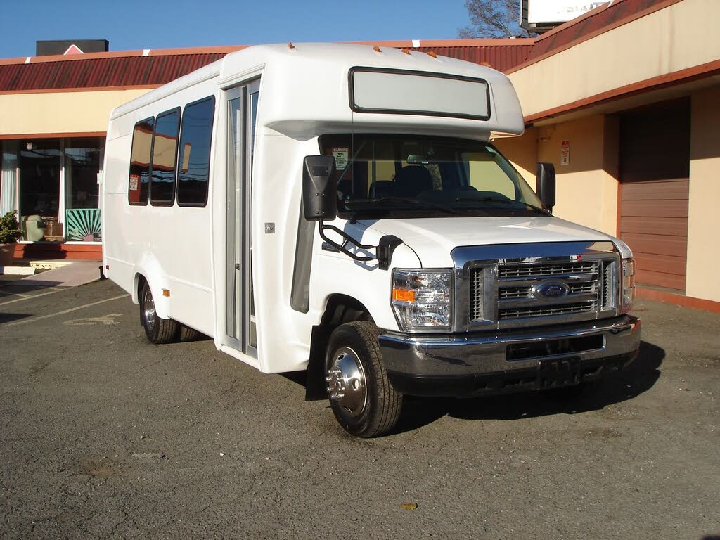 2011 Ford E-Series E-350 SD