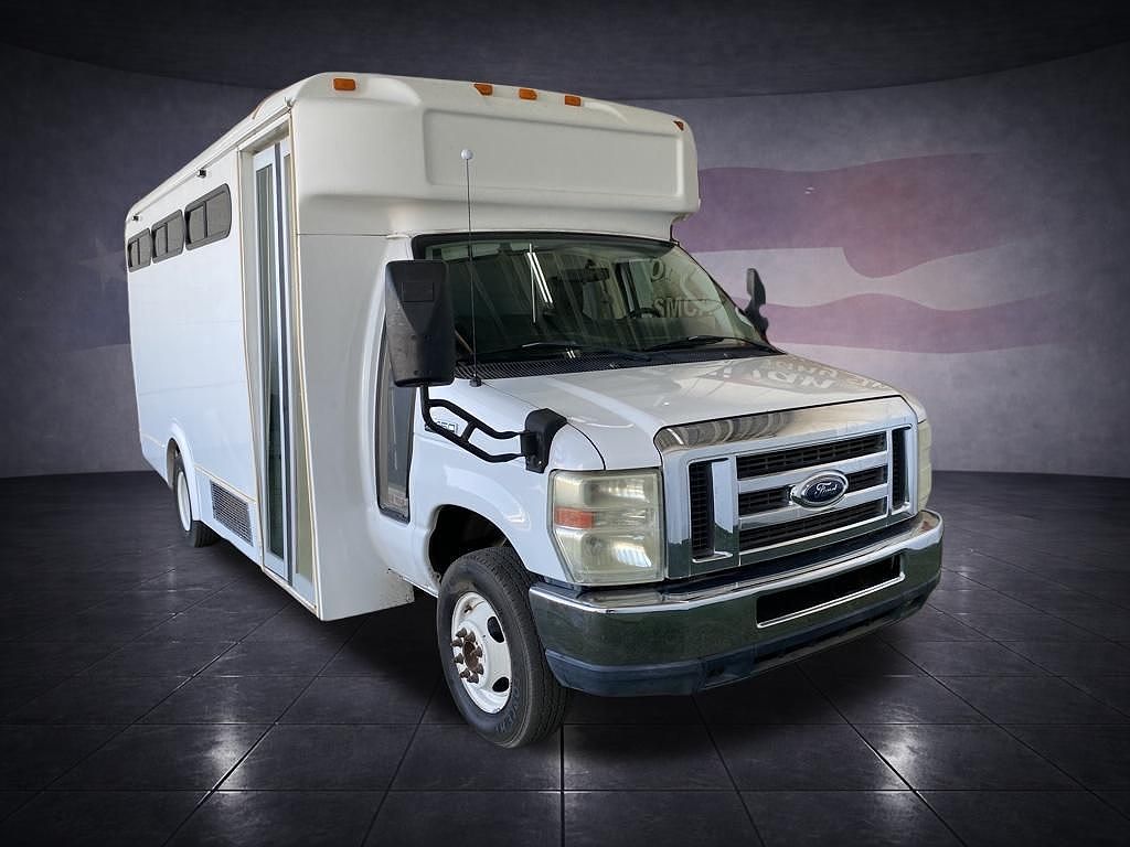 2012 Ford Econoline E-450