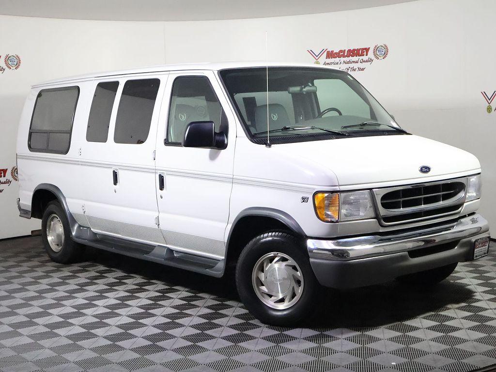 2000 Ford Econoline E-150