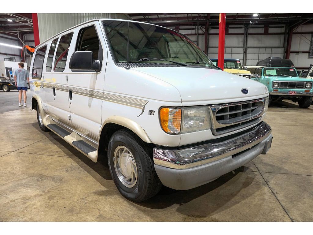 2002 Ford Econoline E-150