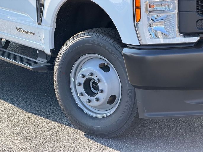 Ford F-350 XL 2026 — миниатюра 6