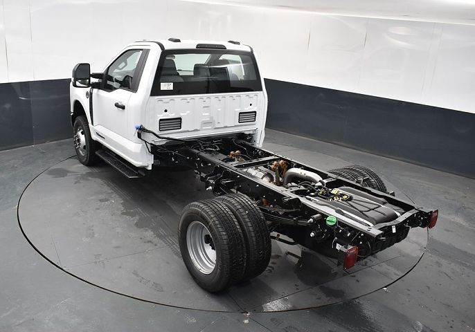 Ford F-350 XL 2026 — миниатюра 18