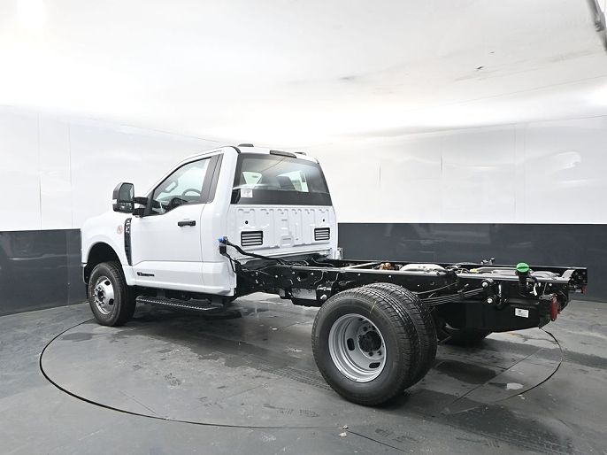 Ford F-350 XL 2026 — миниатюра 3