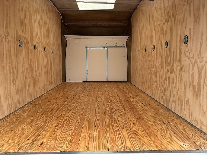 Ford Transit 2025 — миниатюра 10