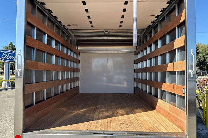 Ford Transit 2025 — миниатюра 11