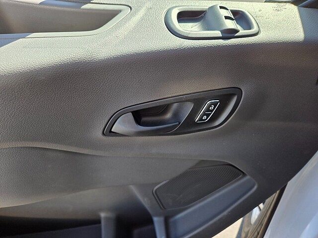 Ford Transit 2025 — миниатюра 9