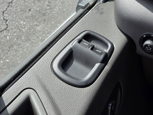 Ford Transit 2025 — миниатюра 10