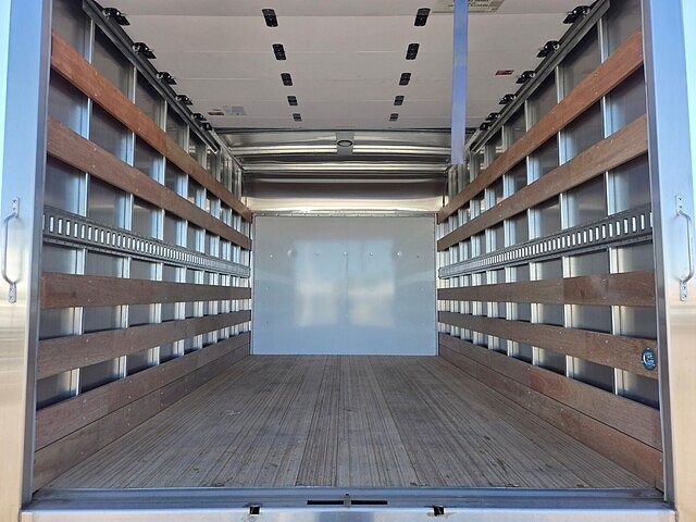 Ford Transit 2025 — миниатюра 7