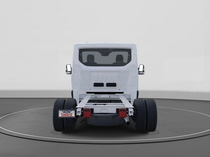 Ford Transit 2025 — миниатюра 5