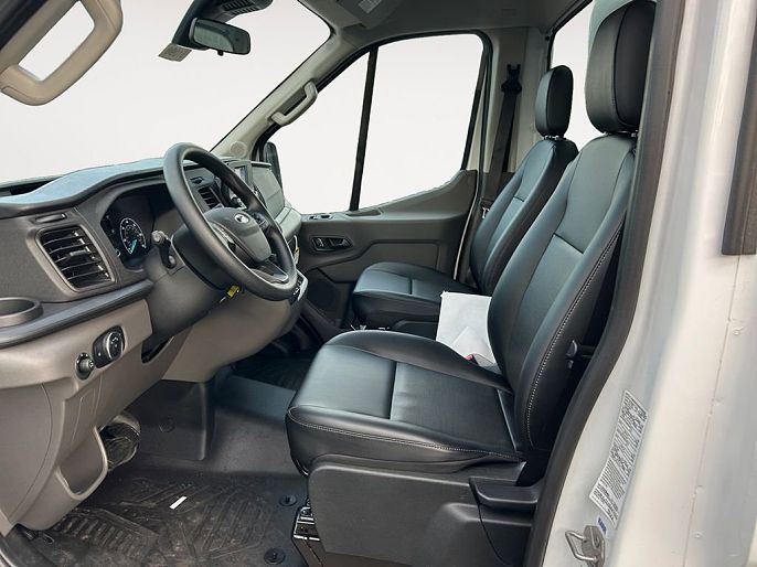 Ford Transit 2025 — миниатюра 8
