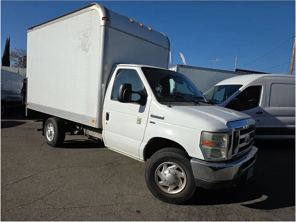2011 Ford Econoline E-350