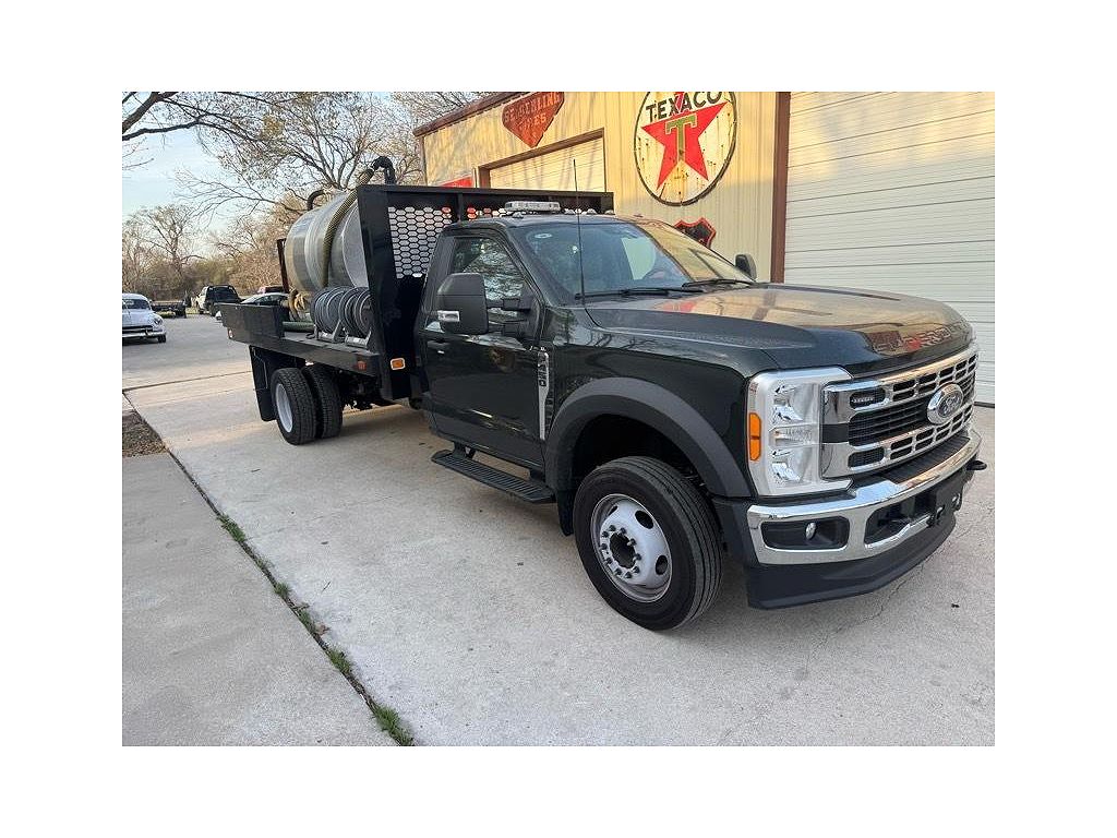 2023 Ford F-450 Unspecified