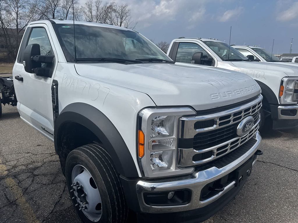 2023 Ford F-450 Unspecified