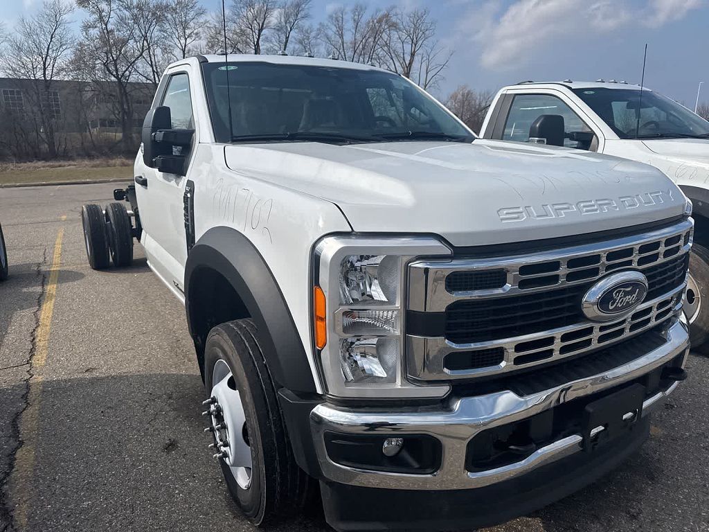 2023 Ford F-450 Unspecified