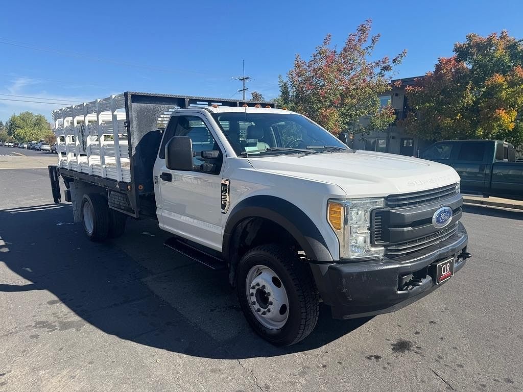 2017 Ford F-450 Unspecified