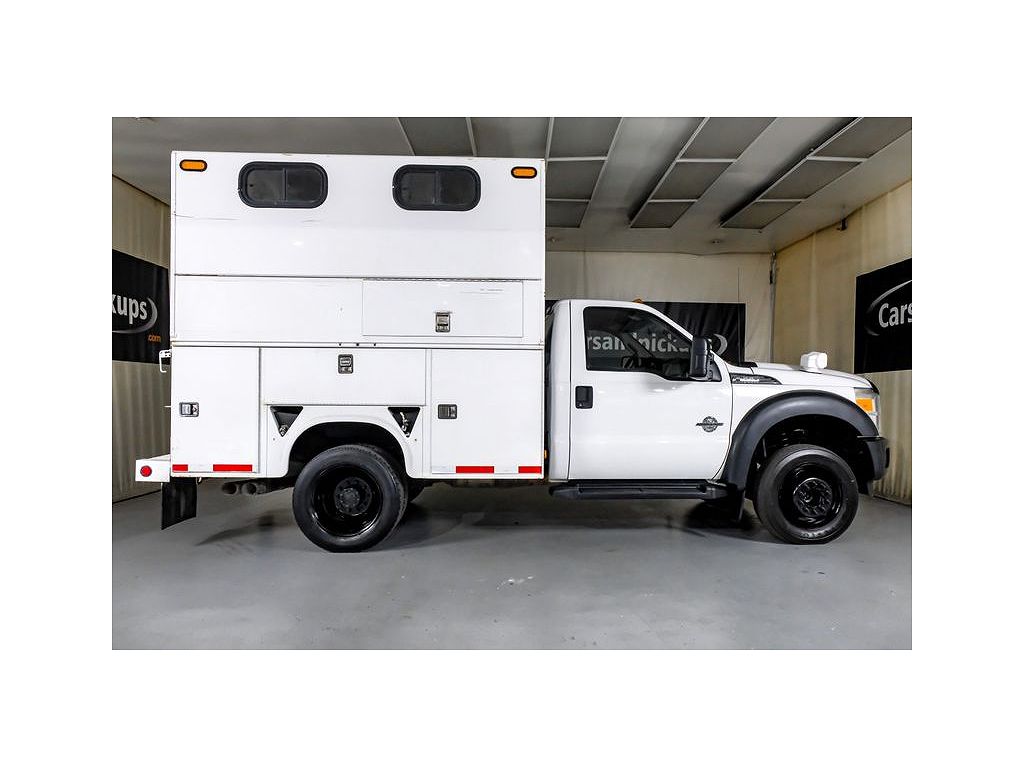 2012 Ford F-550 XL