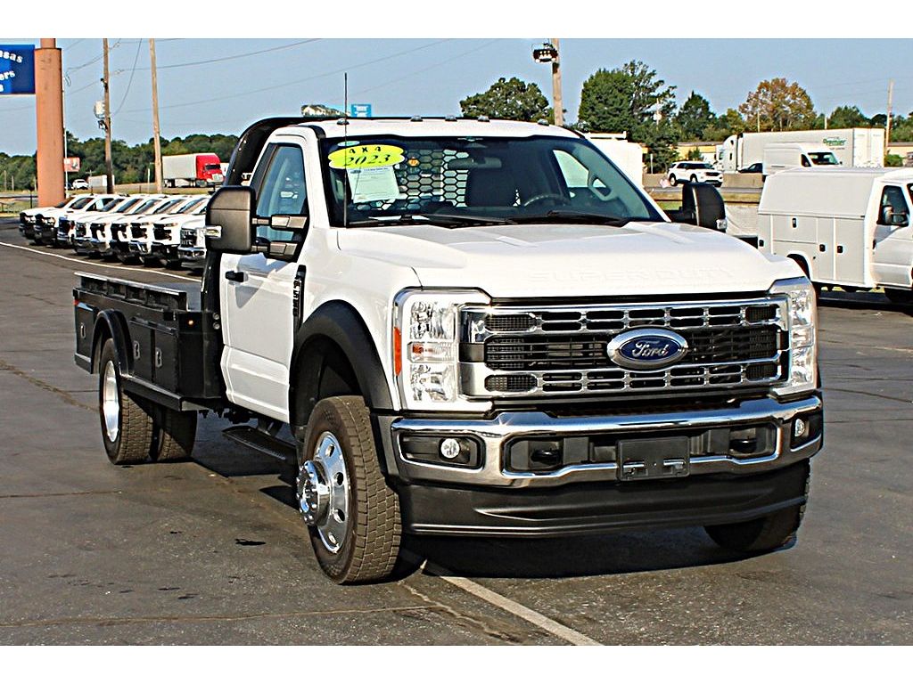 2023 Ford F-550 XL