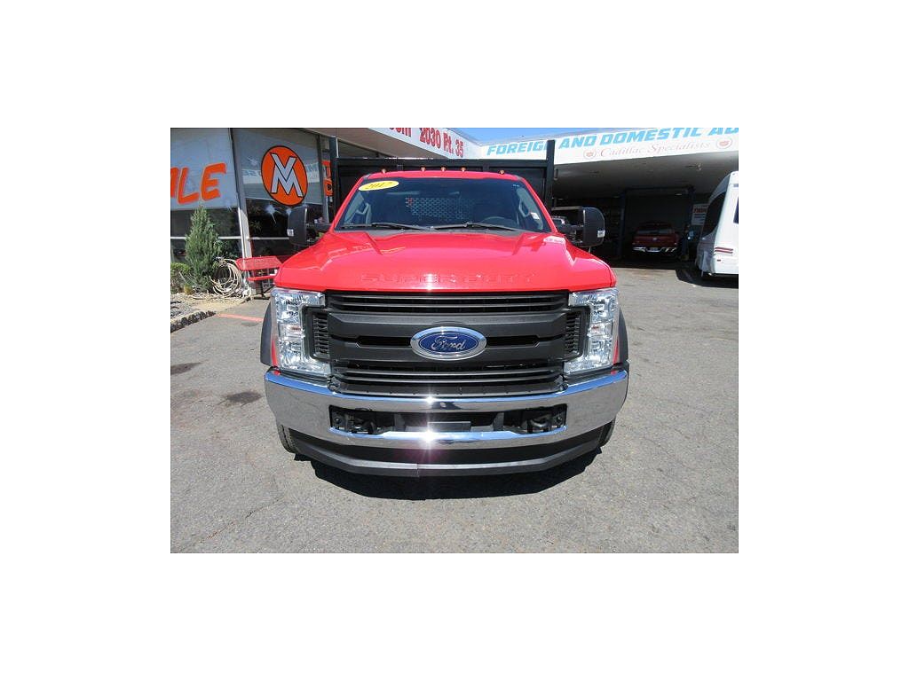 2017 Ford F-550 Unspecified