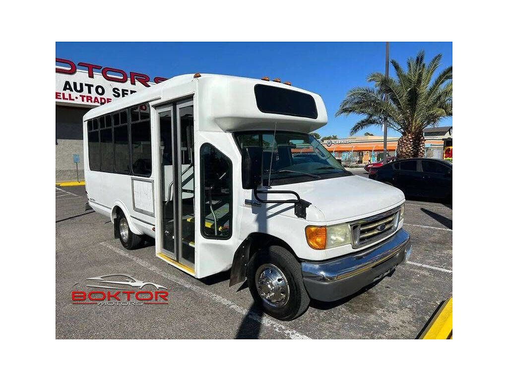2006 Ford Econoline E-350