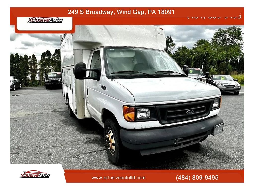 2005 Ford Econoline E-350